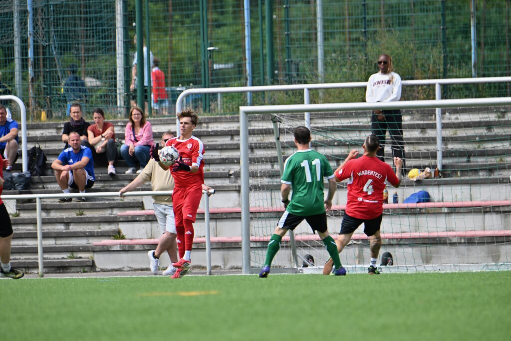Team um Ronny Körtge gewinnt den 4. Cup der Firmen 49