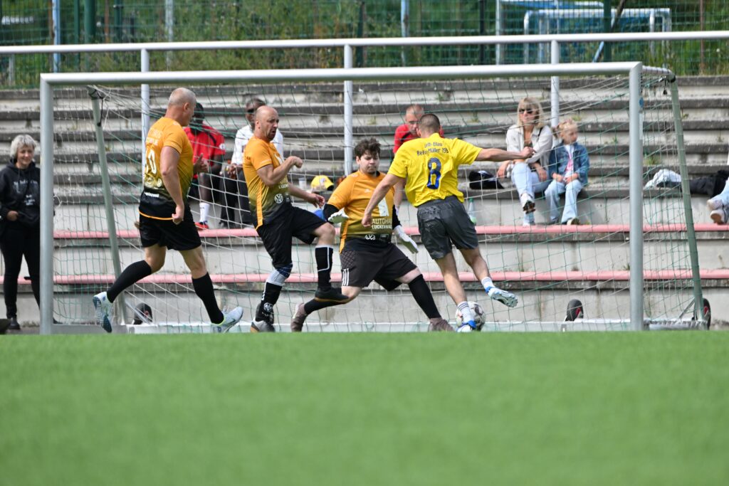 Team um Ronny Körtge gewinnt den 4. Cup der Firmen 55