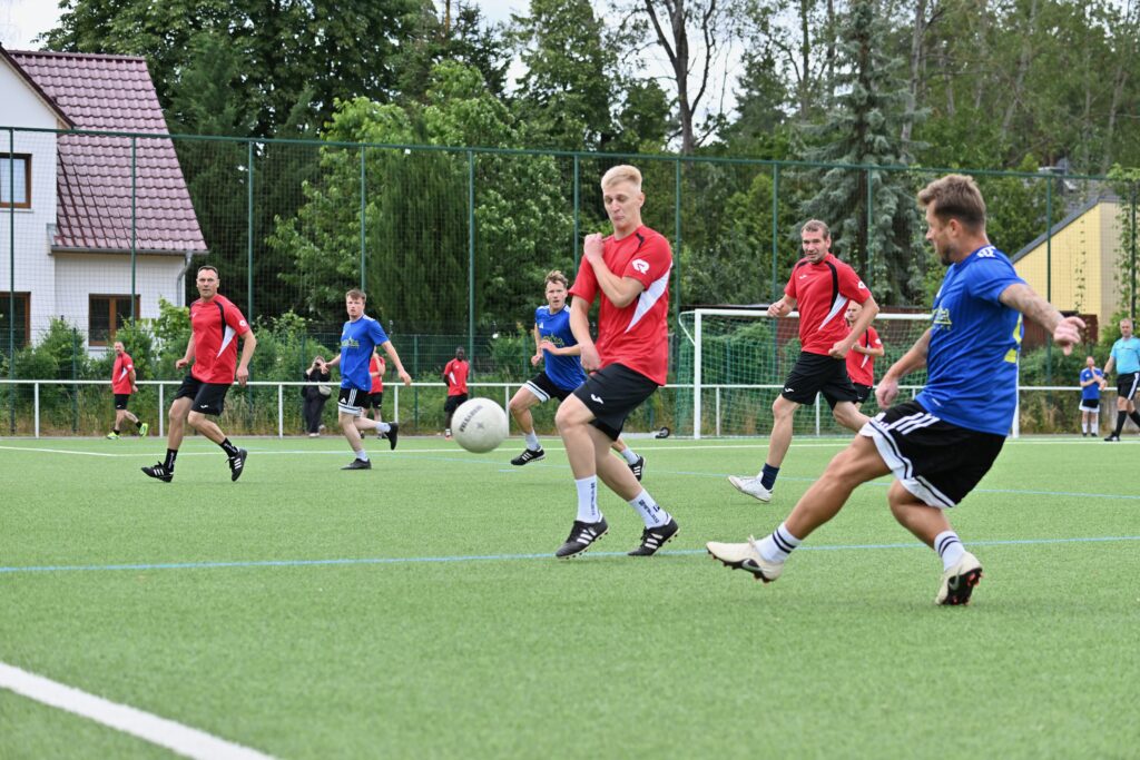 Team um Ronny Körtge gewinnt den 4. Cup der Firmen 81