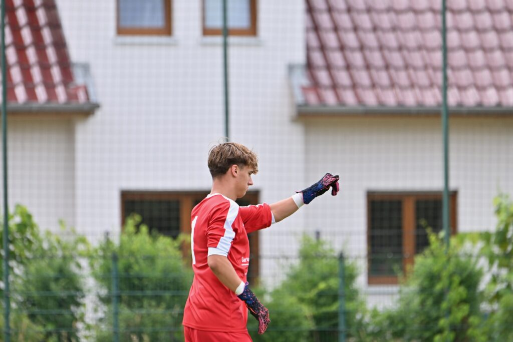 Team um Ronny Körtge gewinnt den 4. Cup der Firmen 98