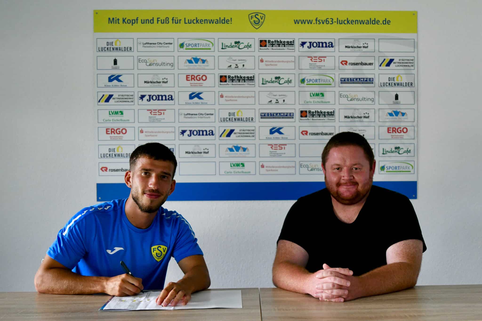Wir verpflichten Till Jacobi! 1 Wir verpflichten Till Jacobi! 1