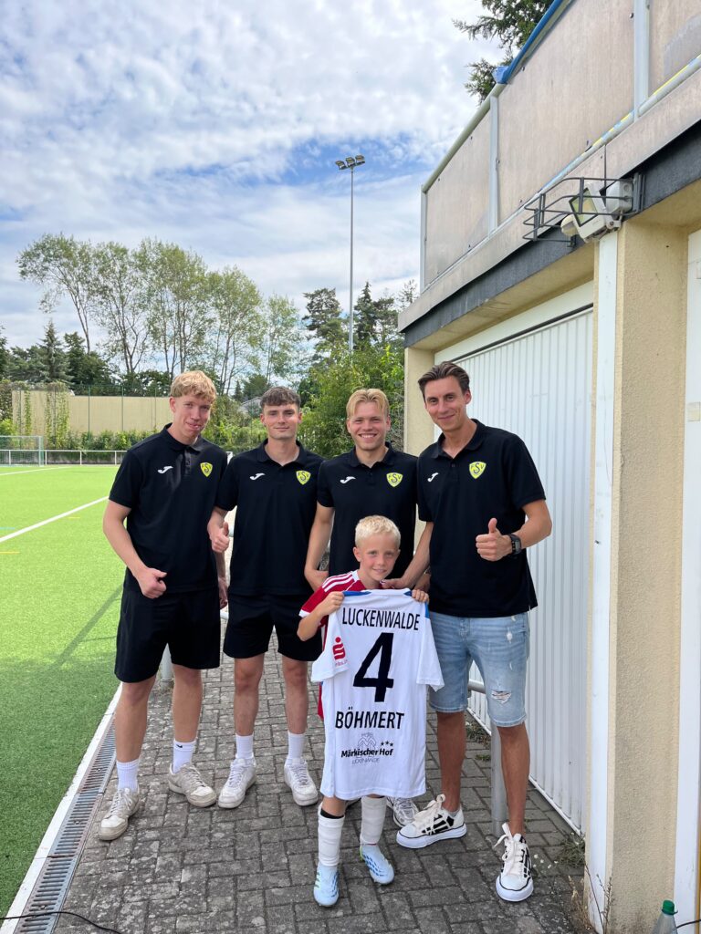 Erfolgreiche vierte Auflage des FSV-Feriencamps ausgebucht 36 Erfolgreiche vierte Auflage des FSV-Feriencamps ausgebucht 36