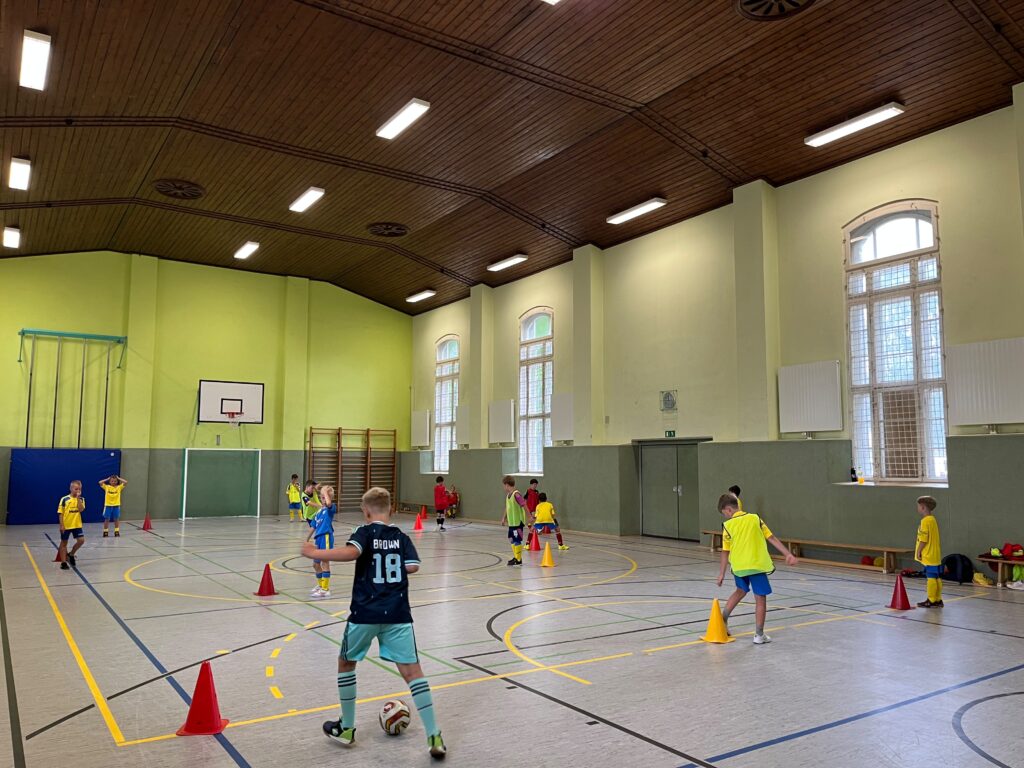 Erfolgreiche vierte Auflage des FSV-Feriencamps ausgebucht 30 Erfolgreiche vierte Auflage des FSV-Feriencamps ausgebucht 30