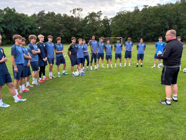 Trainingsauftakt bei der U17 und U19 1