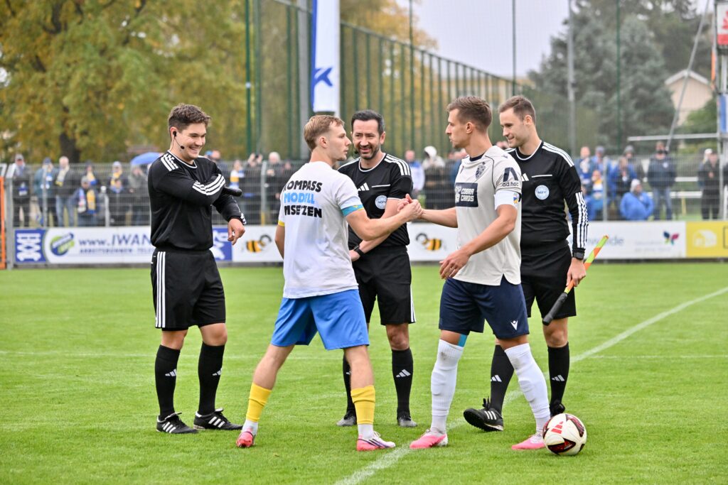 Trotz ansprechender Leistung auch im 17. Duell keine Punkte gegen den FC Carl Zeiss Jena 12 Trotz ansprechender Leistung auch im 17. Duell keine Punkte gegen den FC Carl Zeiss Jena 12