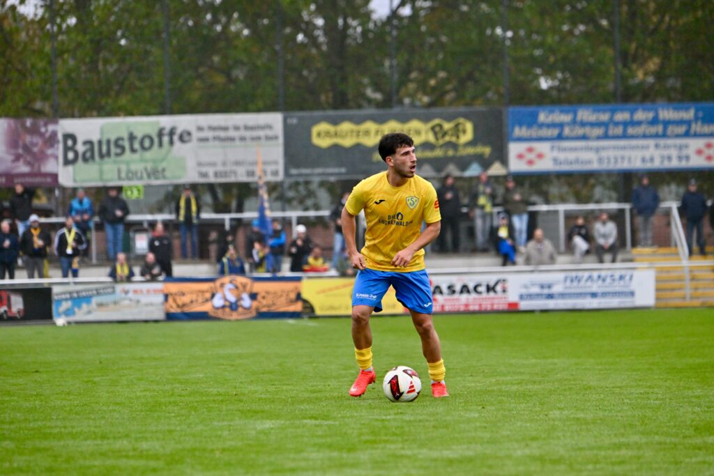Trotz ansprechender Leistung auch im 17. Duell keine Punkte gegen den FC Carl Zeiss Jena 1 Trotz ansprechender Leistung auch im 17. Duell keine Punkte gegen den FC Carl Zeiss Jena 1