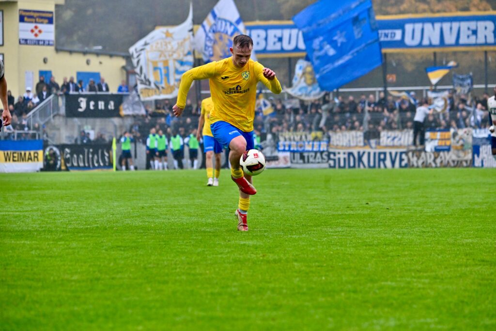 Trotz ansprechender Leistung auch im 17. Duell keine Punkte gegen den FC Carl Zeiss Jena 66 Trotz ansprechender Leistung auch im 17. Duell keine Punkte gegen den FC Carl Zeiss Jena 66