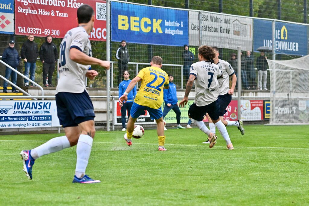 Trotz ansprechender Leistung auch im 17. Duell keine Punkte gegen den FC Carl Zeiss Jena 71 Trotz ansprechender Leistung auch im 17. Duell keine Punkte gegen den FC Carl Zeiss Jena 71