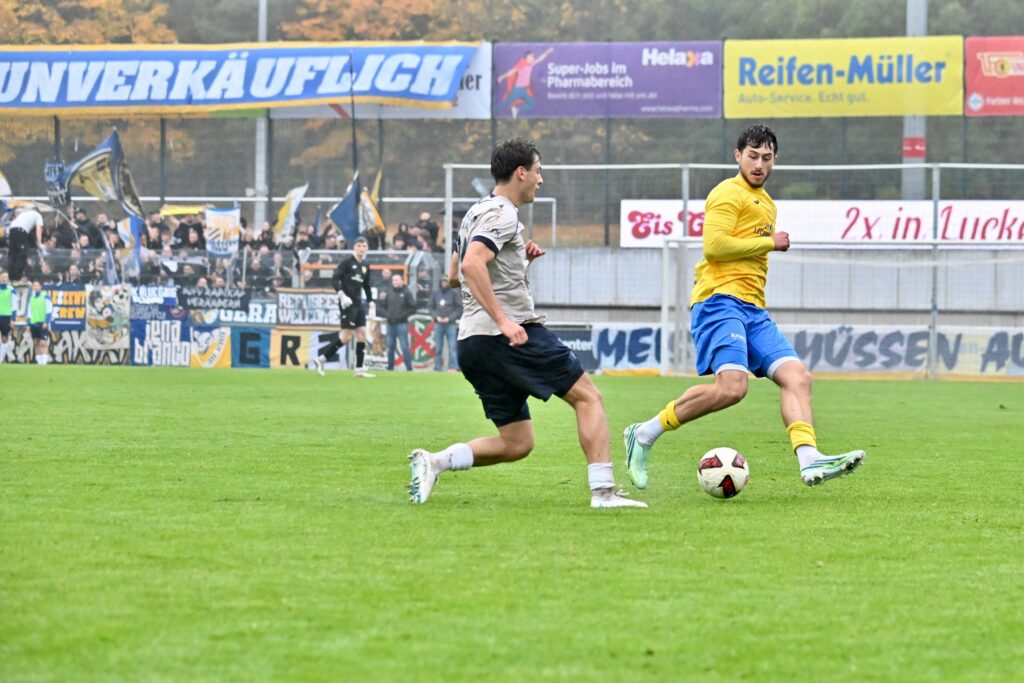 Trotz ansprechender Leistung auch im 17. Duell keine Punkte gegen den FC Carl Zeiss Jena 75 Trotz ansprechender Leistung auch im 17. Duell keine Punkte gegen den FC Carl Zeiss Jena 75
