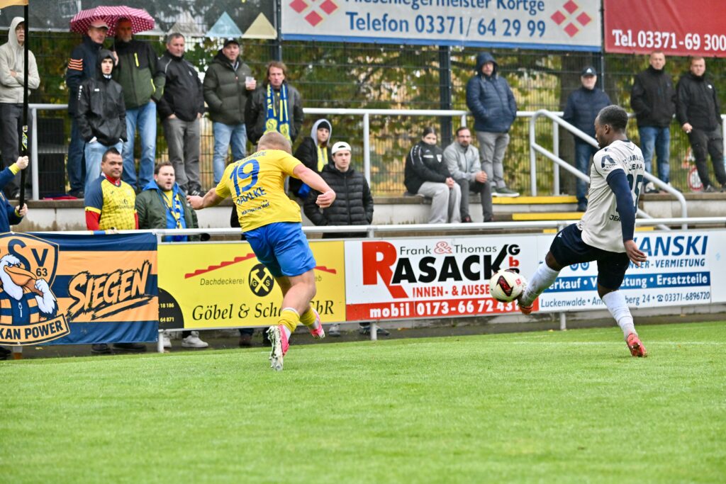 Trotz ansprechender Leistung auch im 17. Duell keine Punkte gegen den FC Carl Zeiss Jena 76 Trotz ansprechender Leistung auch im 17. Duell keine Punkte gegen den FC Carl Zeiss Jena 76