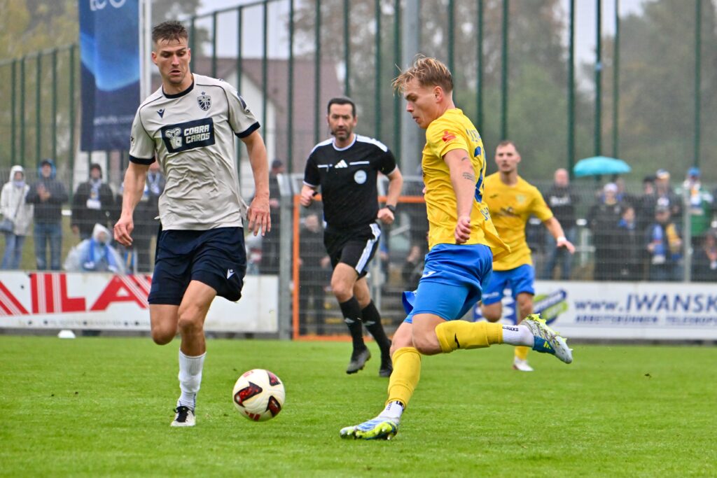 Trotz ansprechender Leistung auch im 17. Duell keine Punkte gegen den FC Carl Zeiss Jena 79 Trotz ansprechender Leistung auch im 17. Duell keine Punkte gegen den FC Carl Zeiss Jena 79