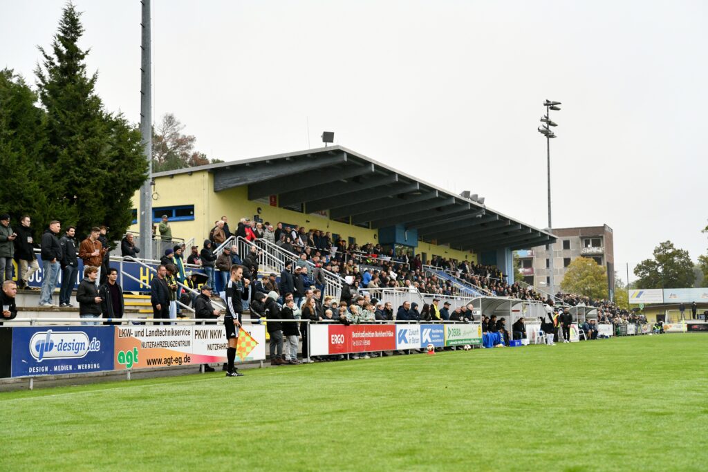Trotz ansprechender Leistung auch im 17. Duell keine Punkte gegen den FC Carl Zeiss Jena 82 Trotz ansprechender Leistung auch im 17. Duell keine Punkte gegen den FC Carl Zeiss Jena 82